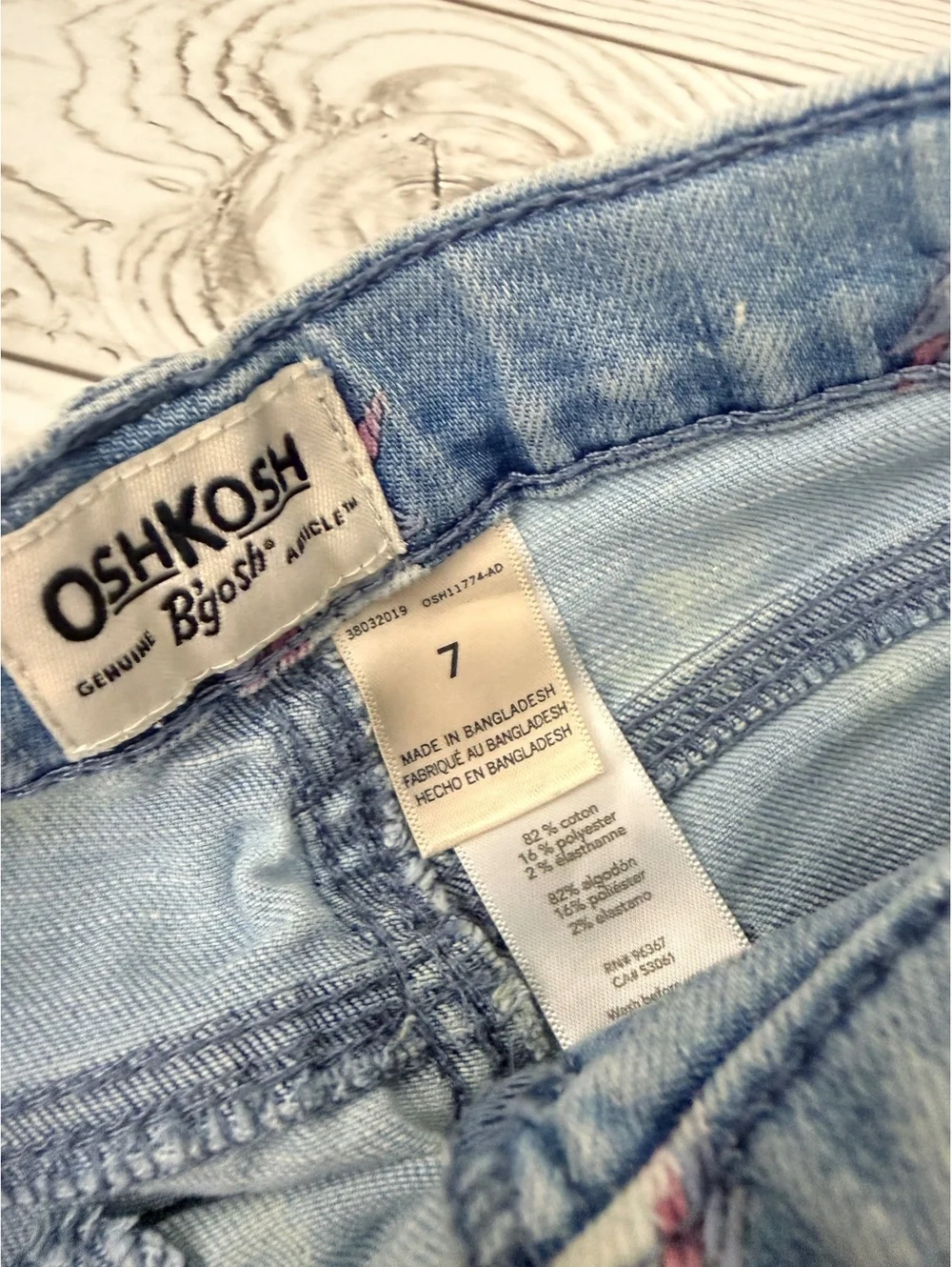 OshKosh Girls Size 7 Light Wash Unicorn Print Jeans Adjustable Waist